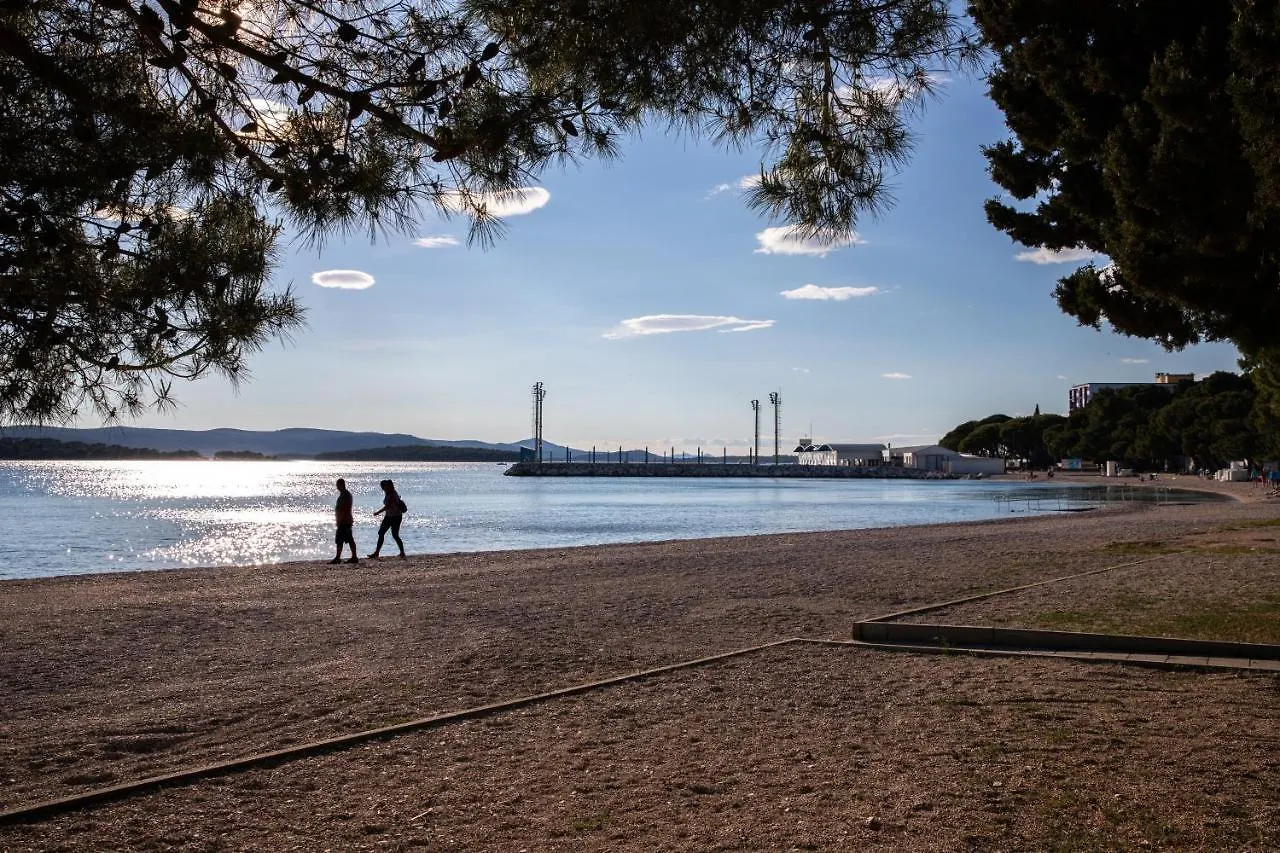 Apartmani Dina Biograd Na Moru Chorwacja