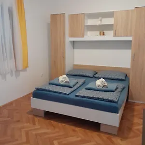 Appartement Larus, Starigrad Paklenica