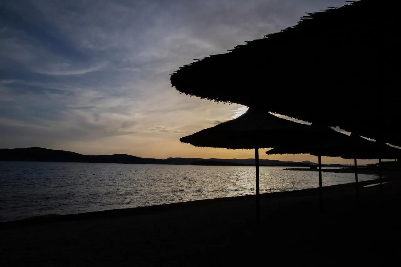 Apartmani Dina Biograd Na Moru