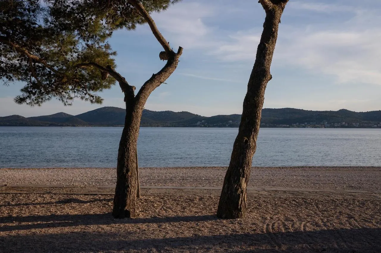 Apartment Apartmani Dina Biograd Na Moru