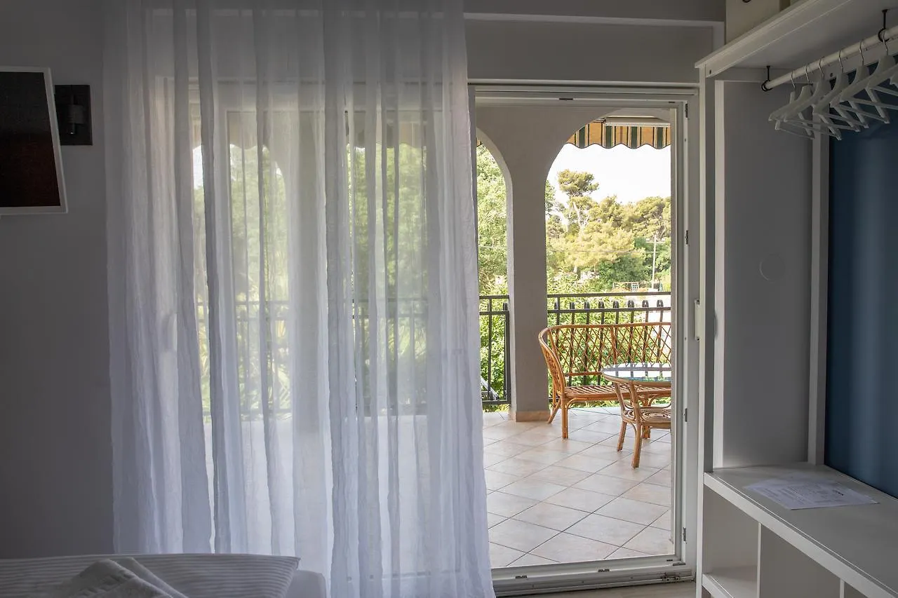 Apartment Apartmani Dina Biograd Na Moru