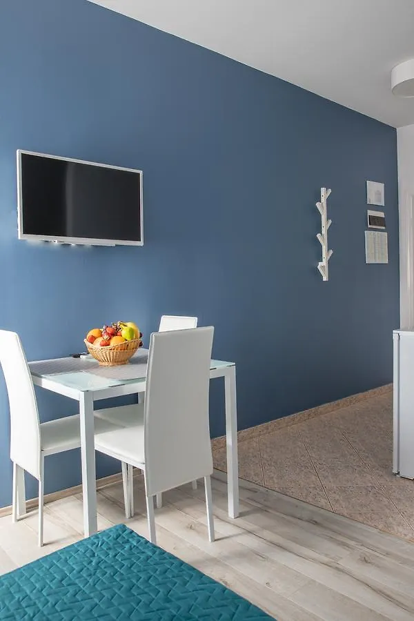 Apartmani Dina Biograd Na Moru 0*,  Croatia